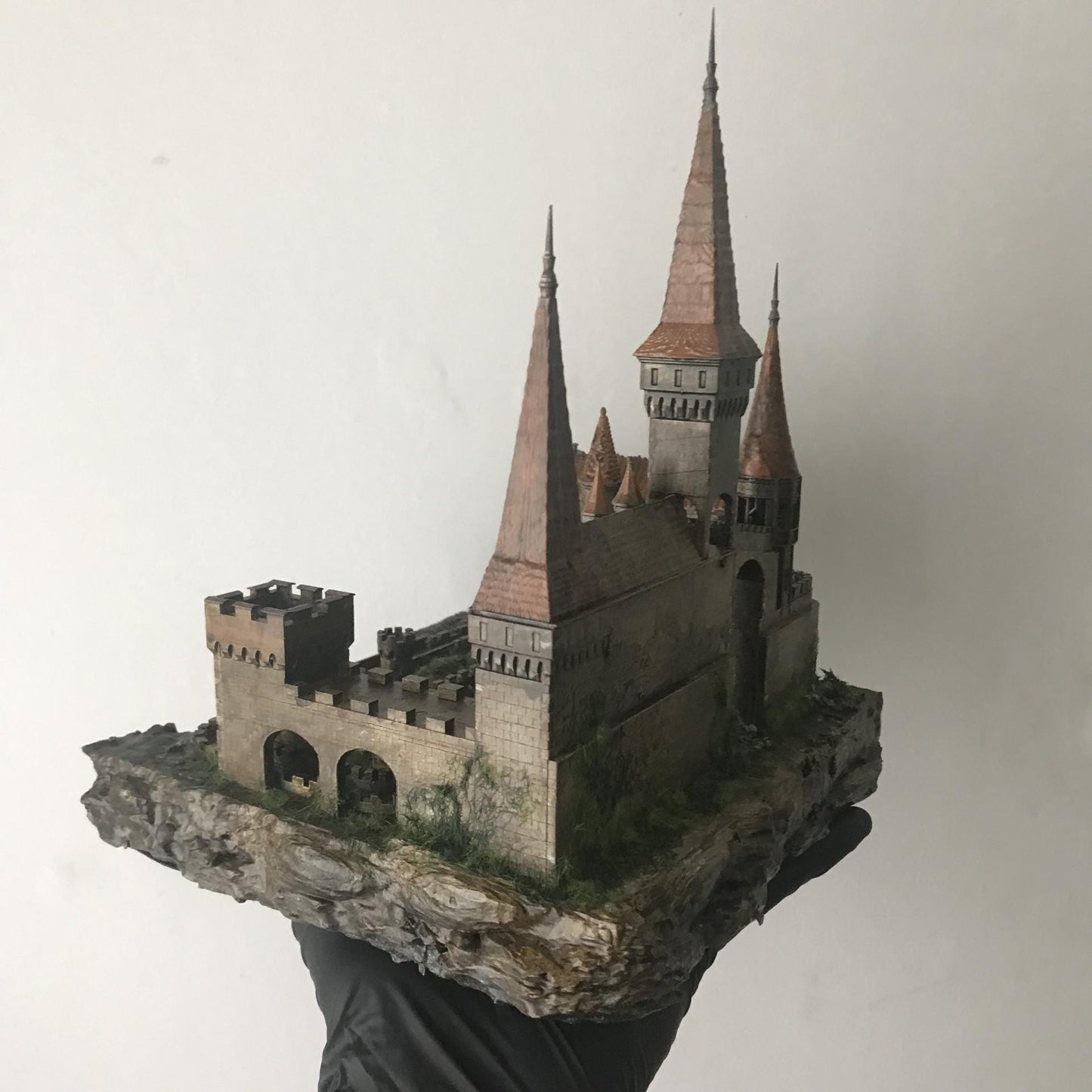Resident Evil Village Castle Puzzle Game Bust! Dimitrescu Labyrinth