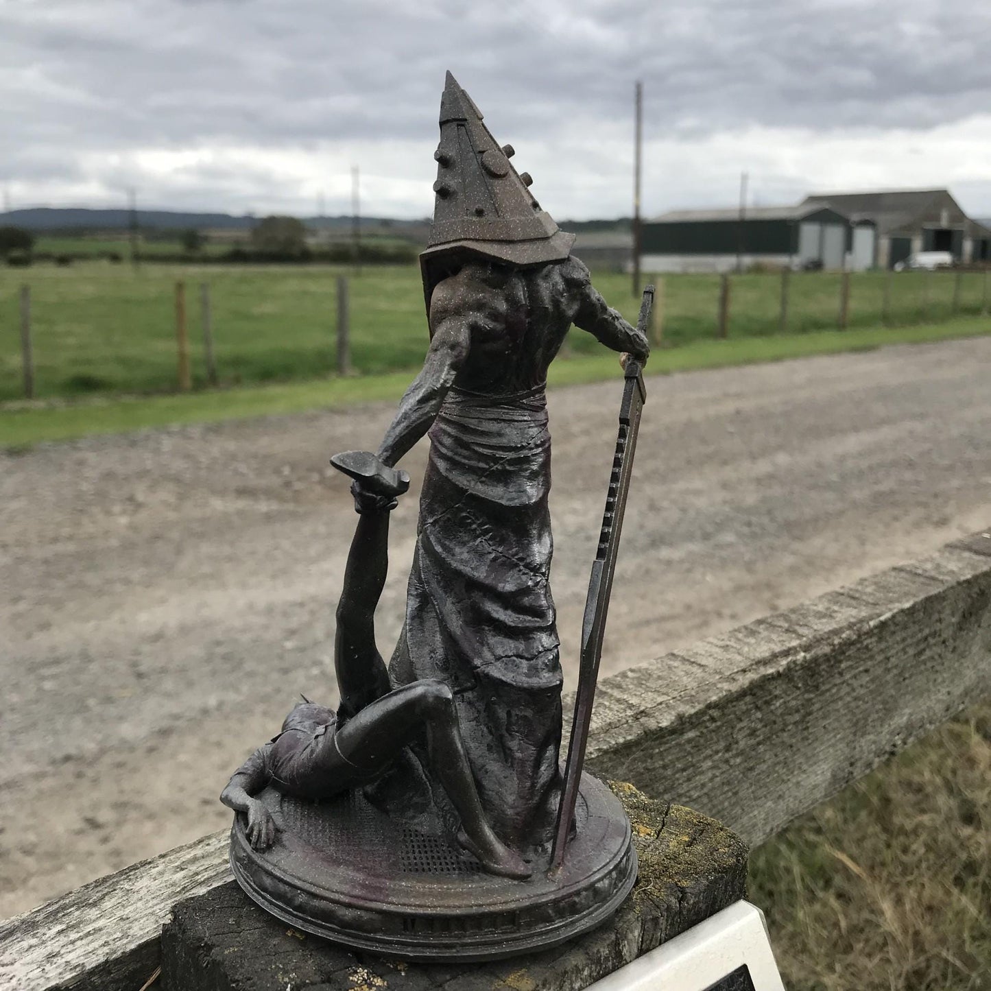 Silent Hill Pyramid head - High Quality Resin Statue! Silent Hill Model Figurine! Pyramidhead