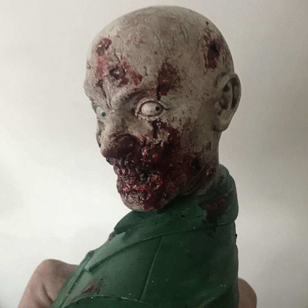 Resident Evil First Zombie statue! Handmade Resident evil gift! Perfect Resident Evil Fan Gift. Resident Evil 1