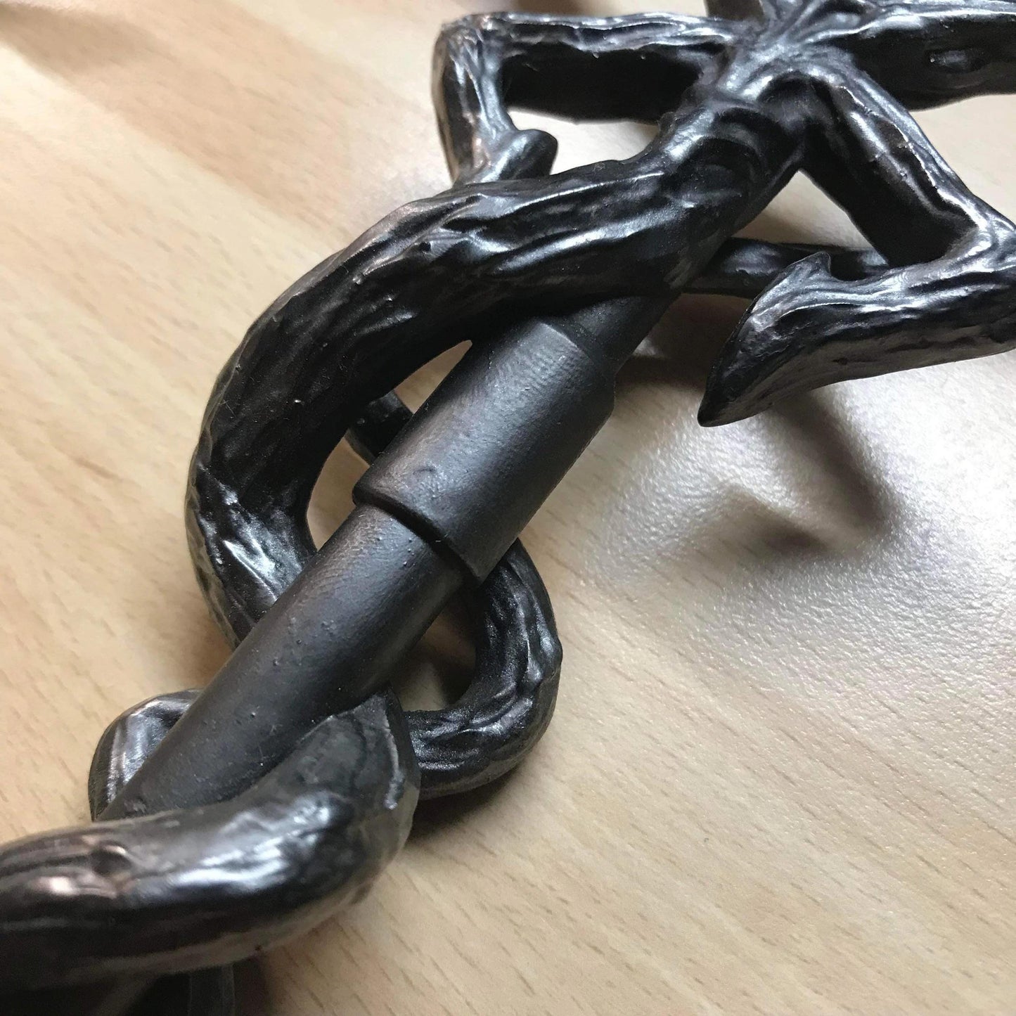 Resident Evil 4 Insignia Key - Resin Resident Evil Key! High Standard Replica!