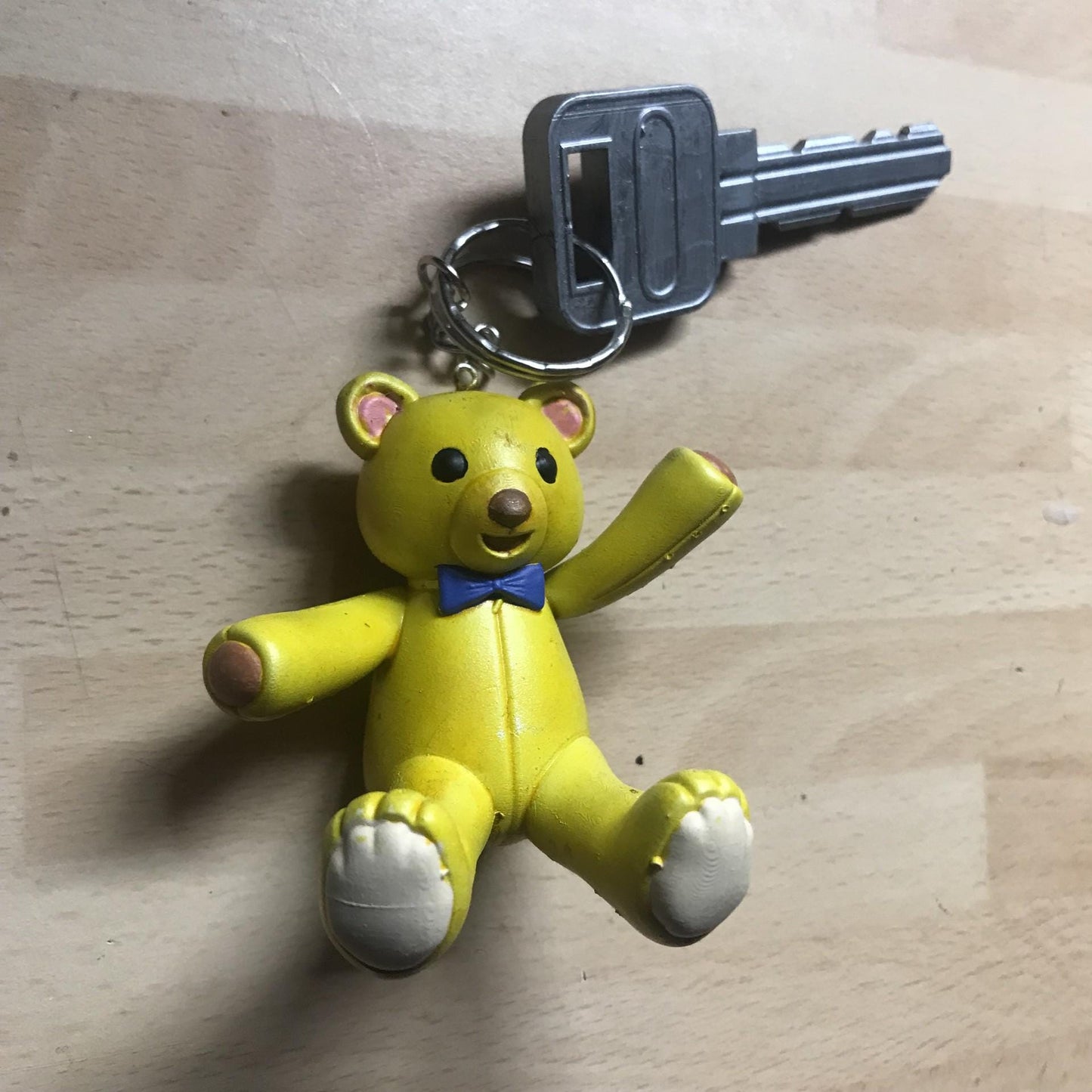 Resident Evil 4 - Water scooter Key / Jet ski Key! Ada Wong Gives Leon Kennedy!