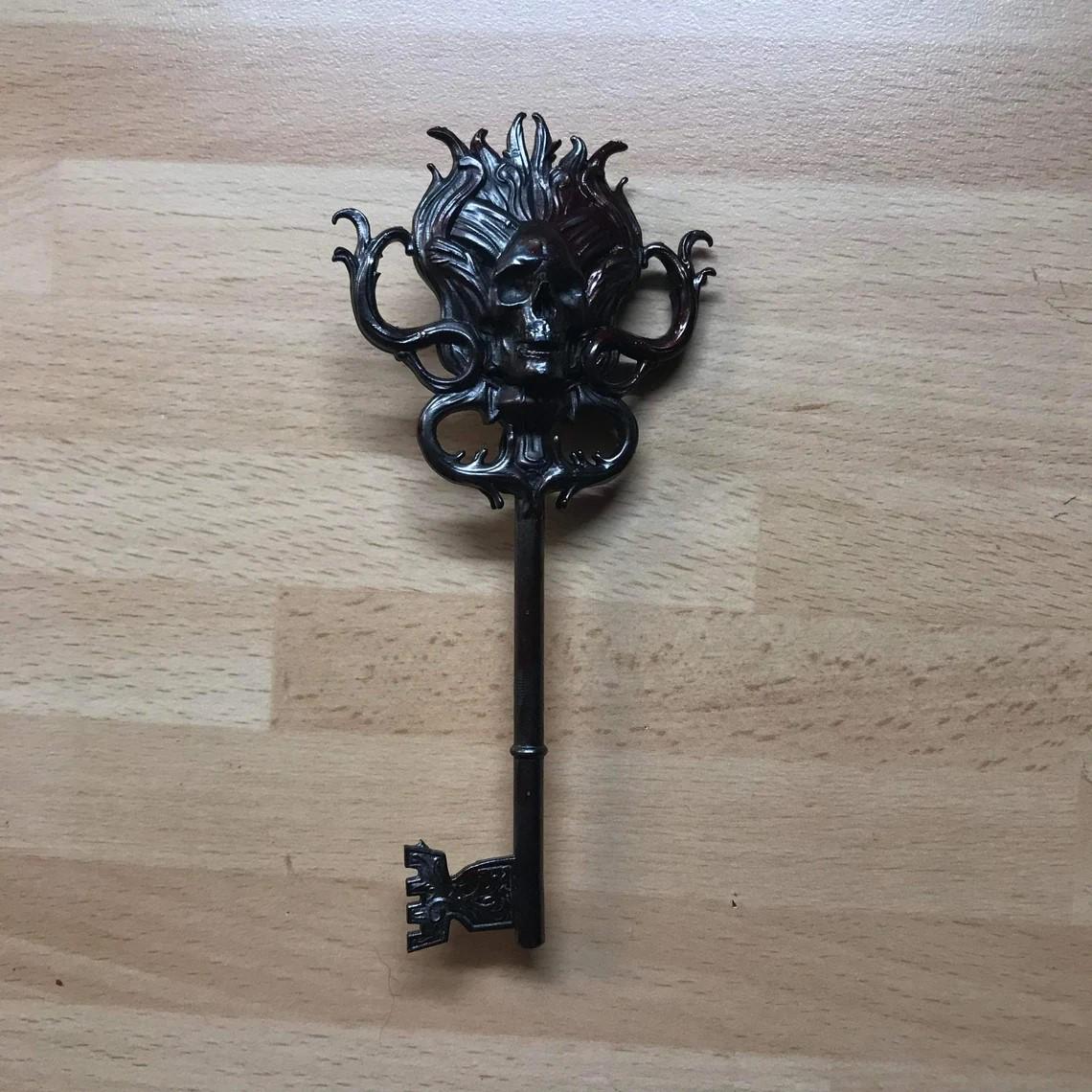 Resident Evil 4 Dungeon Key Resident Evil 4 Remake Cosplay Resident Evil