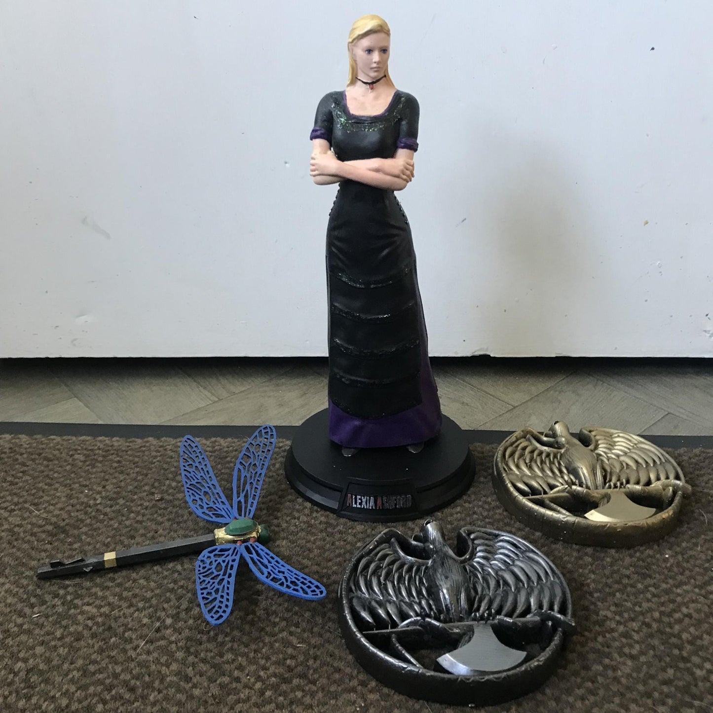 Resident Evil Alexia Ashford and Alfred Ashford Statue figurine! 30CM High, Resin! RARE Code Veronica MODEL'S!