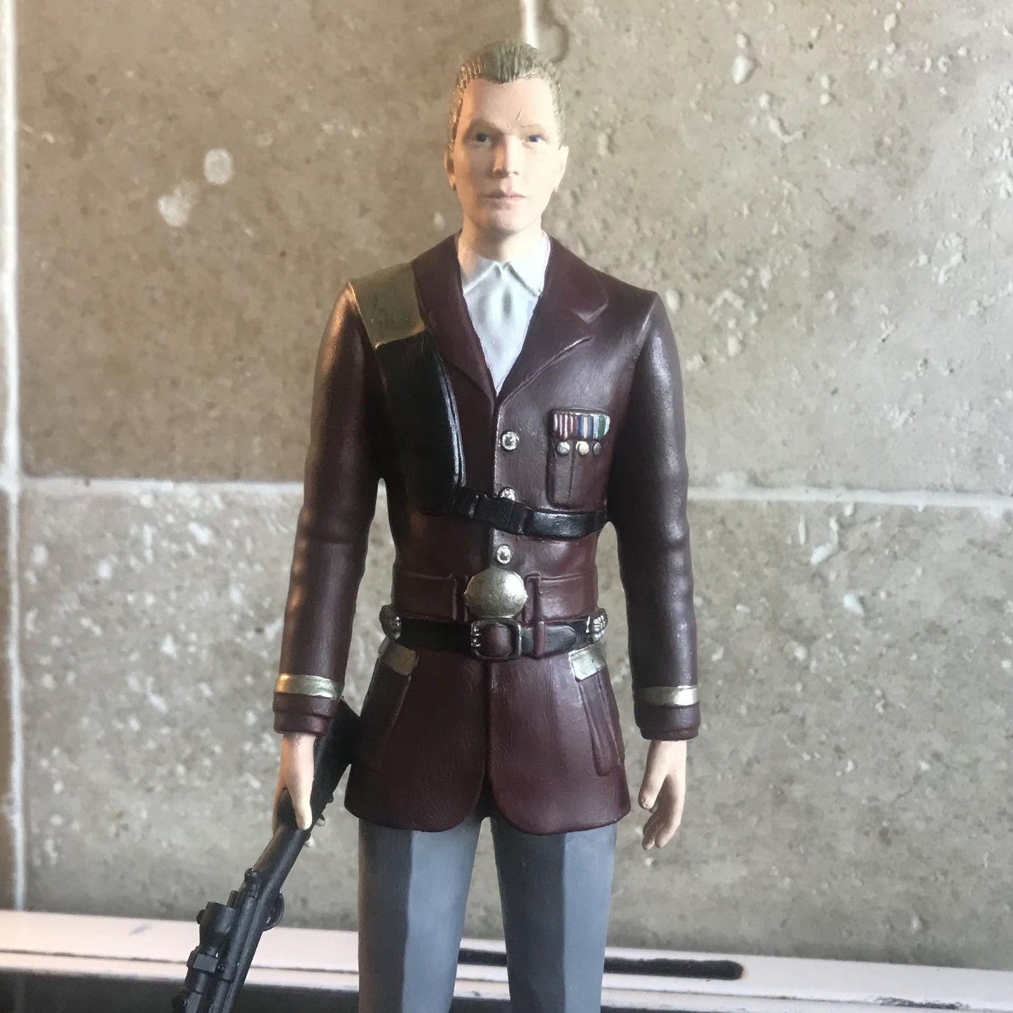 Resident Evil Alexia Ashford and Alfred Ashford Statue figurine! 30CM High, Resin! RARE Code Veronica MODEL'S!