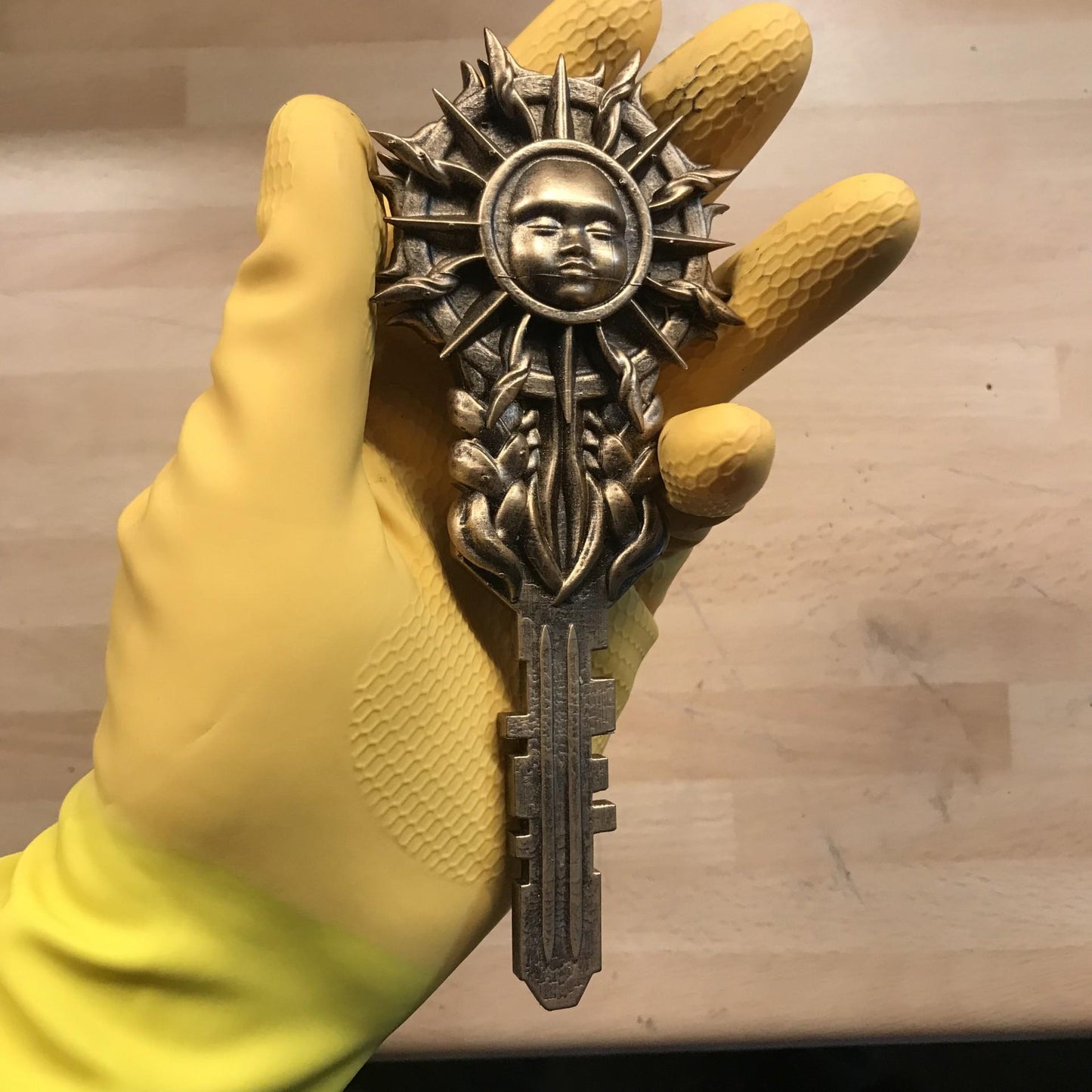 Devil May Cry Key - Guiding light key from Devil May Cry 1!