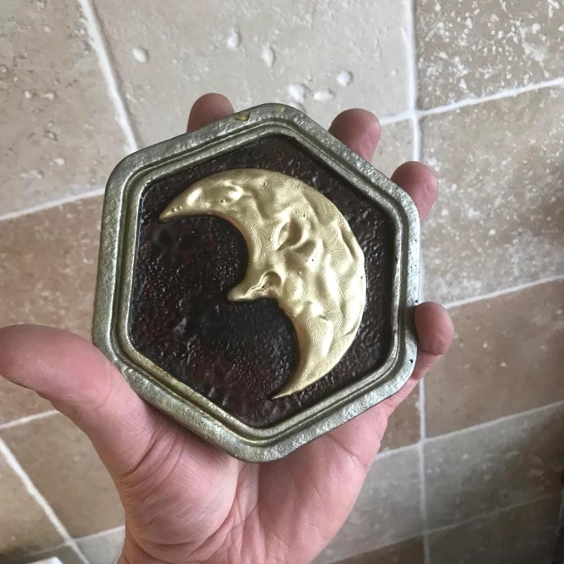 Resident Evil 1 Crests! Solid Resin! Wind Crest, Moon Crest, Star Crest, Sun Crest! Resident Evil items! Capcom