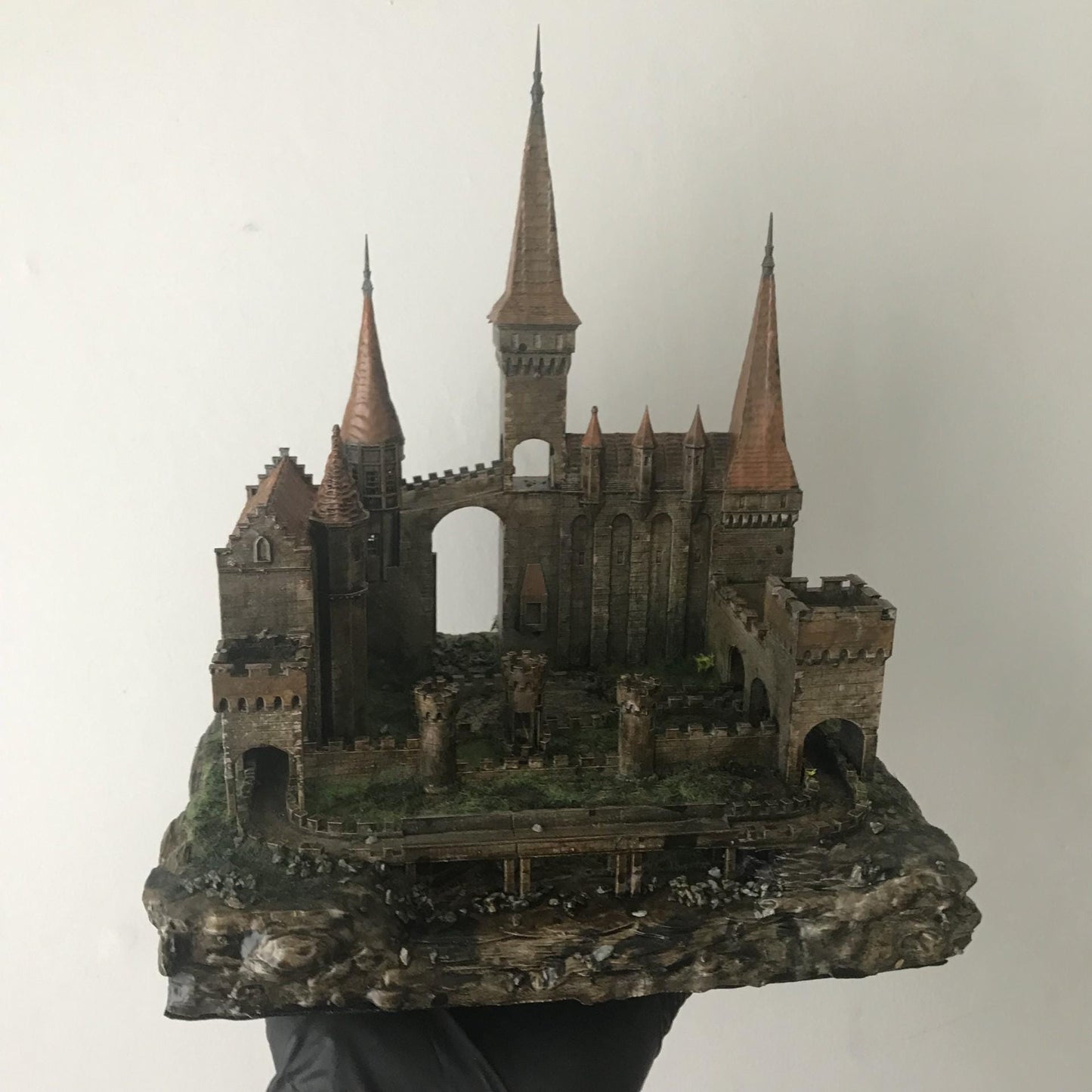 Resident Evil Village Castle Puzzle Game Bust! Dimitrescu Labyrinth