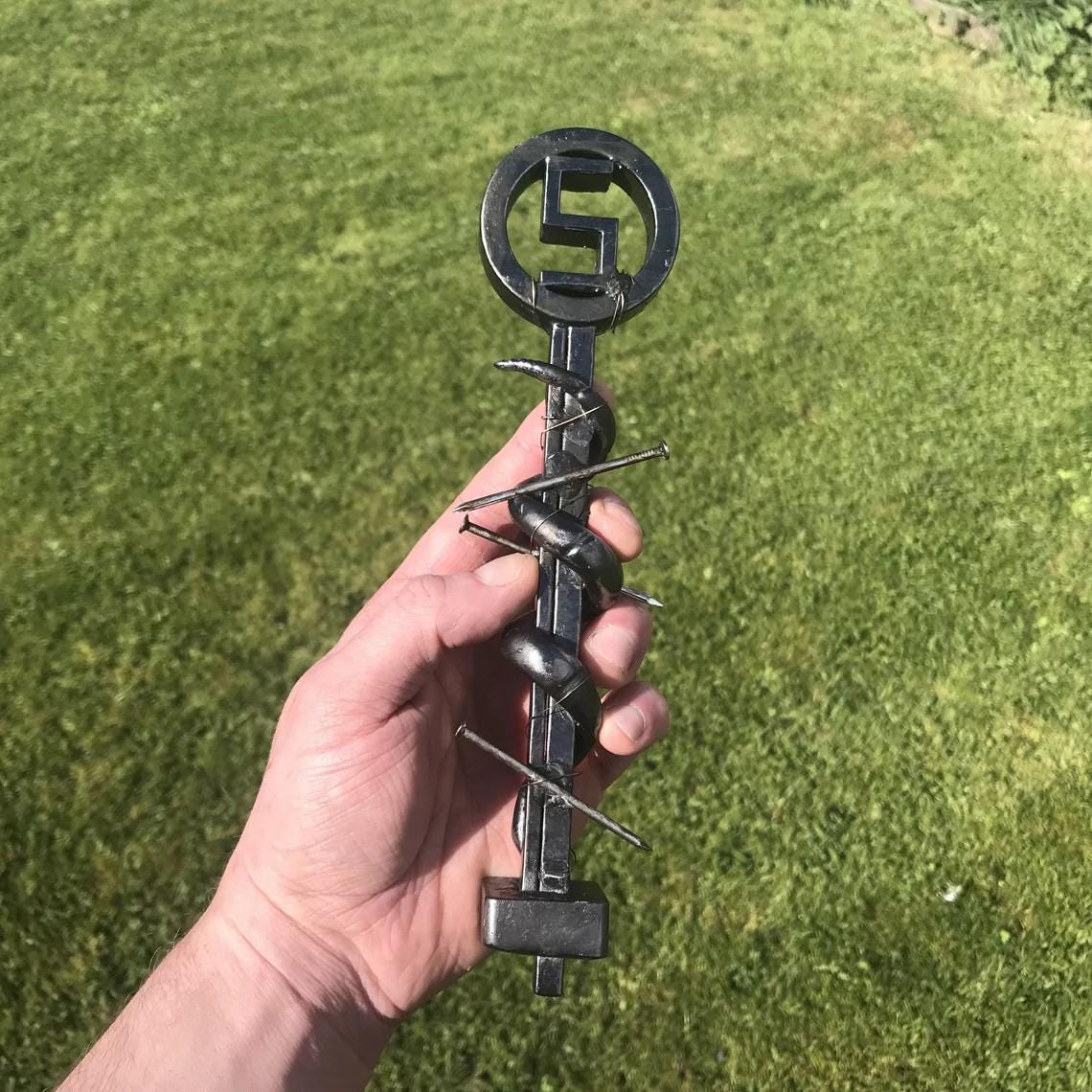 Resident Evil Key - Resident Evil 7 Snake Key! Resin Resident Evil Key! High Quality Collectible! Cosplay Gift!