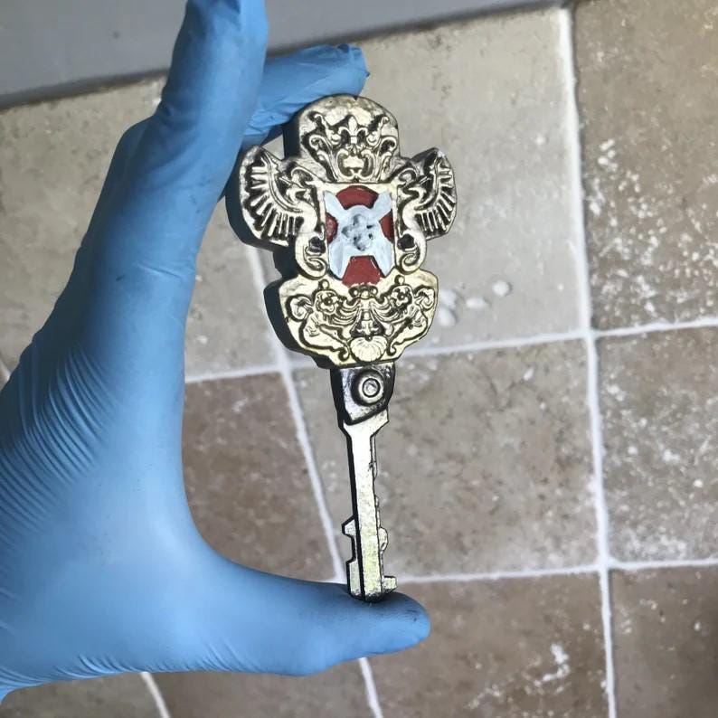 Resident Evil 1 - Emblem Key from Resident Evil 1! Perfect Resident Evil Cosplay Props. Perfect Gamer Gift!