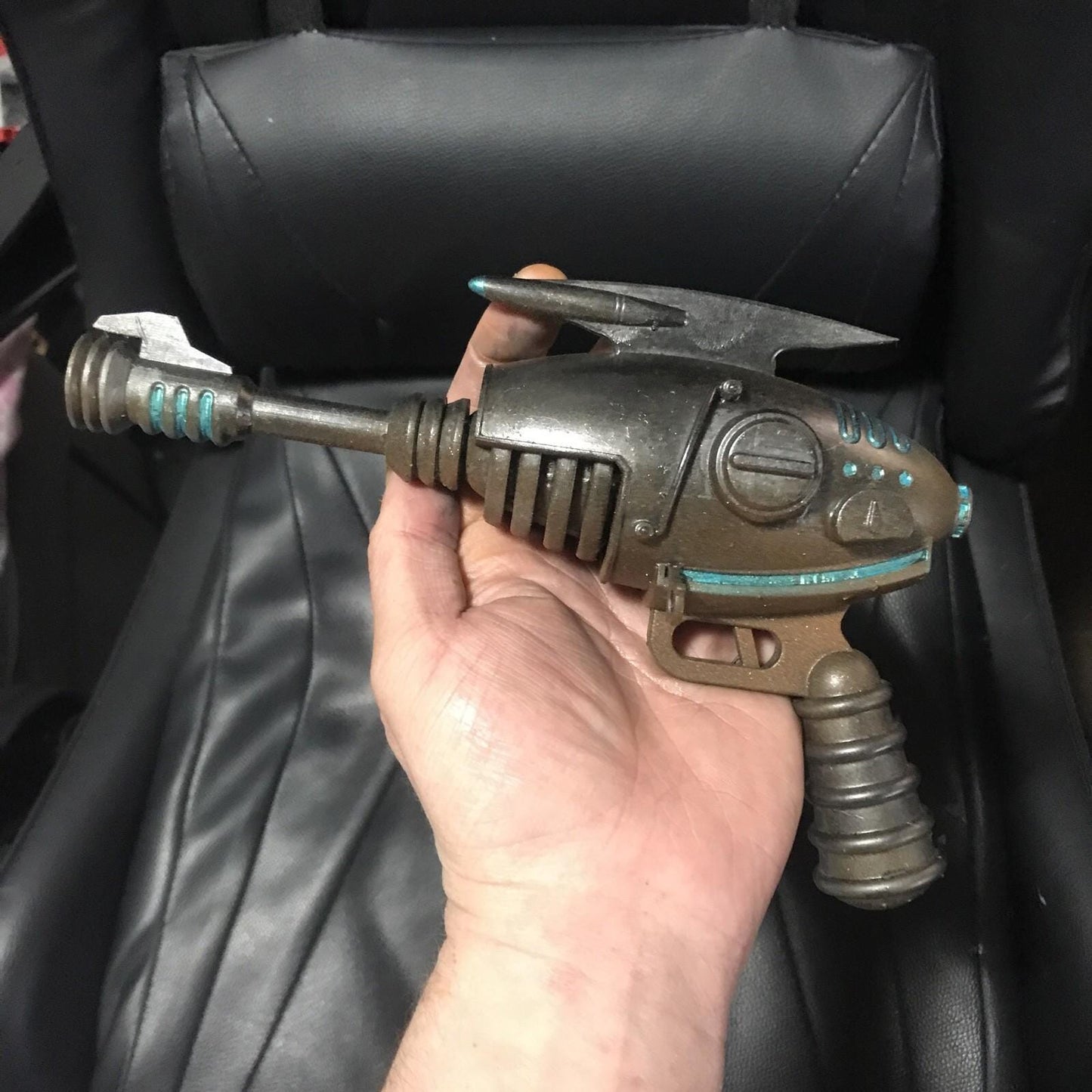 Fallout Alien Blaster Cosplay! Fallout Cosplay Prop!