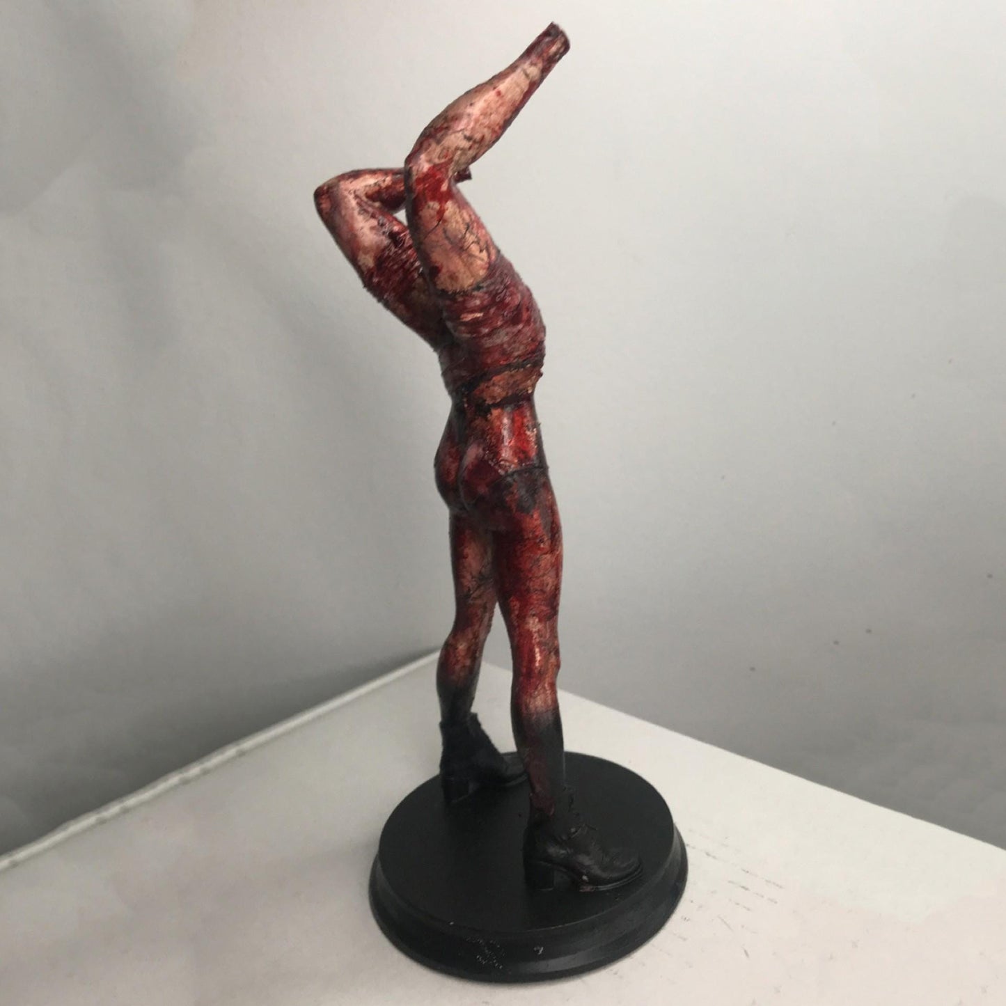 Silent Hill 2 Remake Lying Mannequin - High Quality Resin Statue! Silent Hill Model Figurine! FREE SHIPPING WORLDWIDE