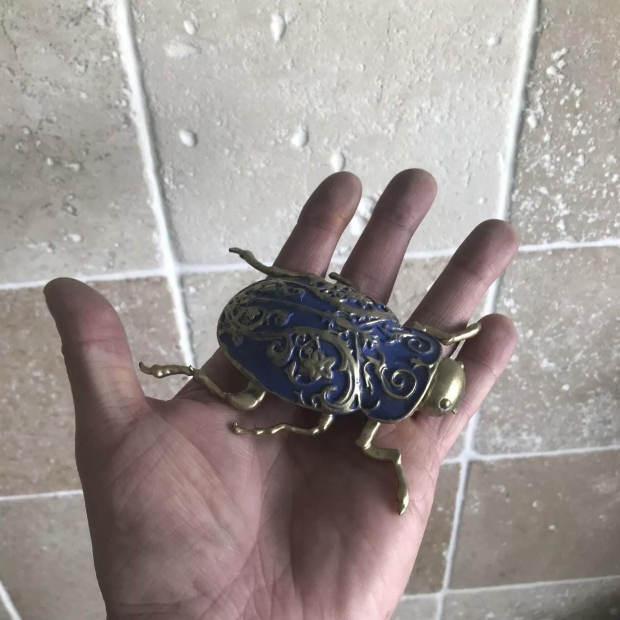 Resident Evil 4 Remake Ornate Beetle! Resident Evil Treasure!