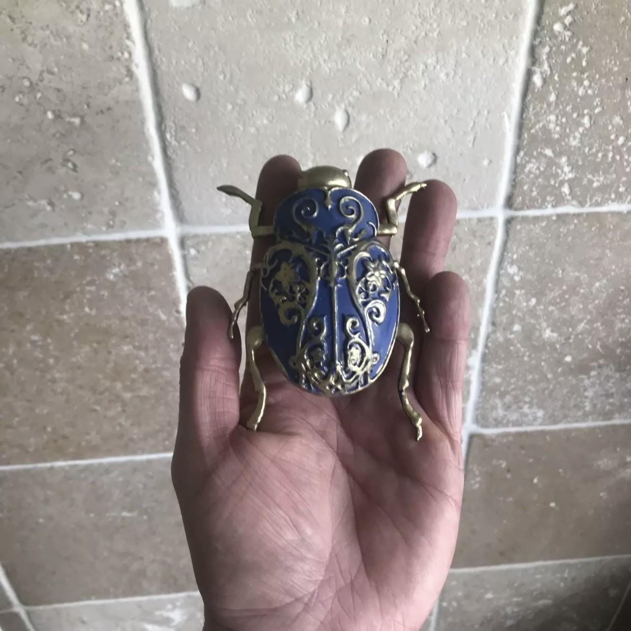 Resident Evil 4 Remake Ornate Beetle! Resident Evil Treasure!