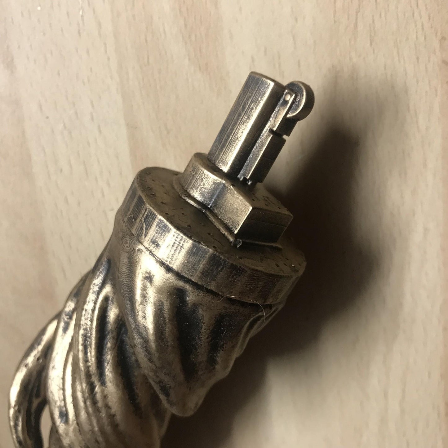 Resident Evil 4 Remake Unicorn Horn Key Replica - Collector’s Item