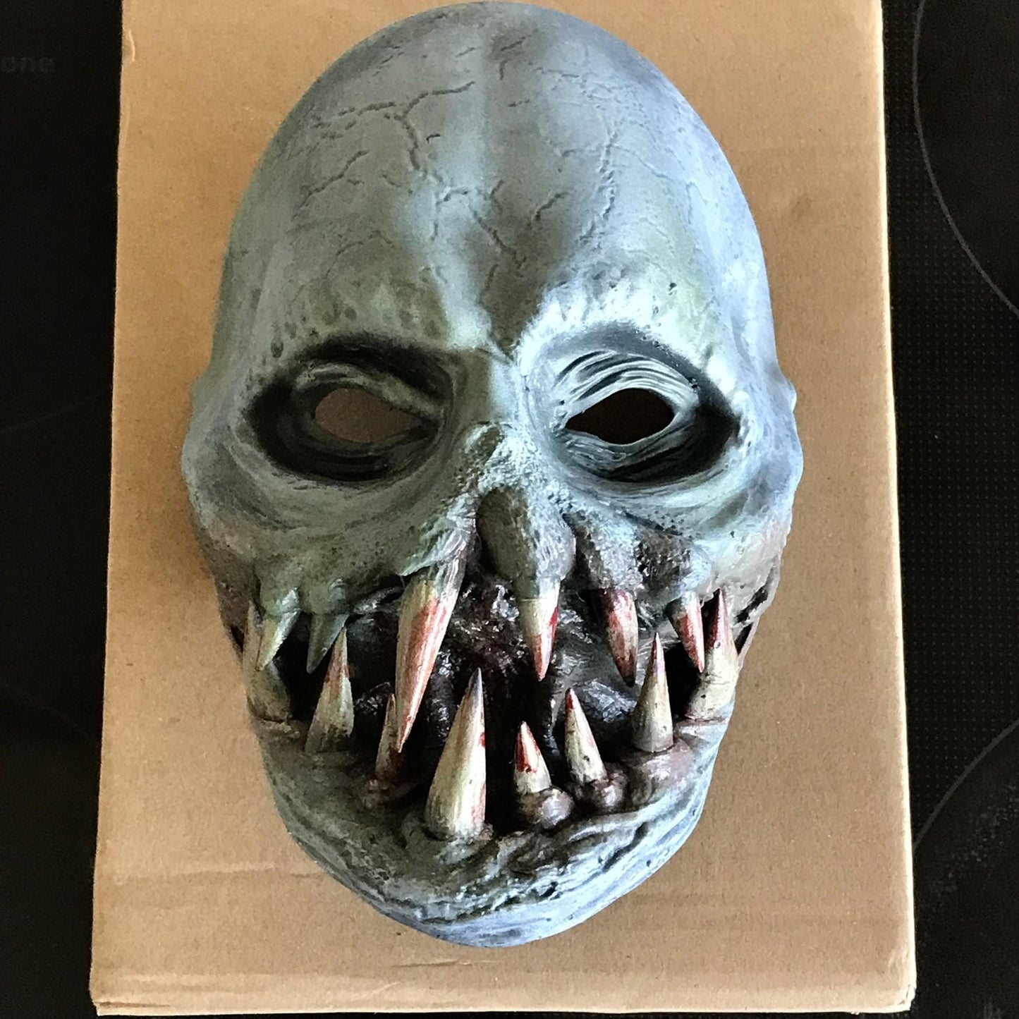 Resident Evil 4 Regenerator Mask . Wall display! Rare Resident evil Gift!